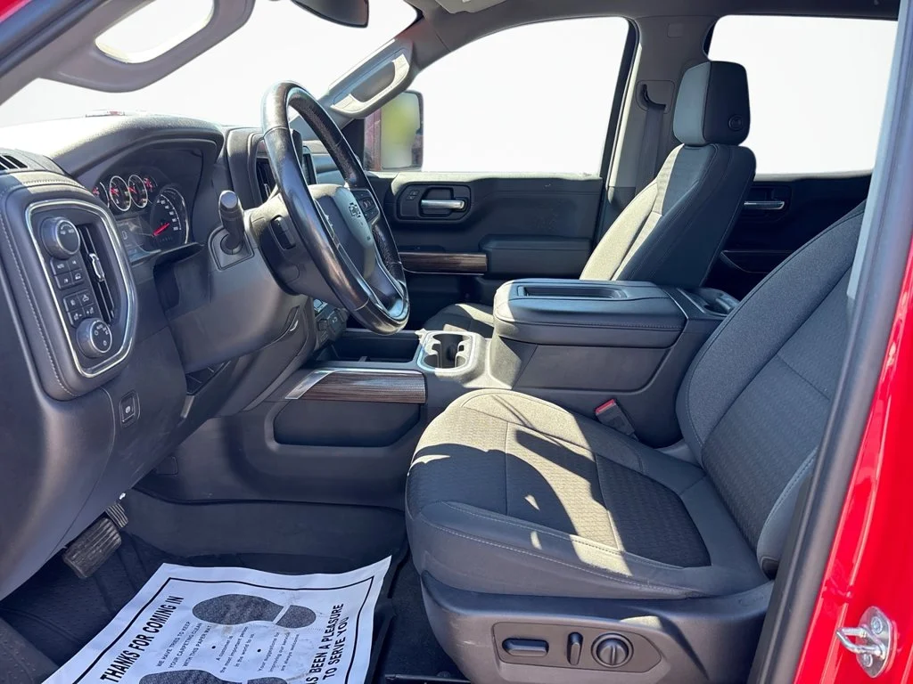 Used 2020 Red Chevrolet RST image 25