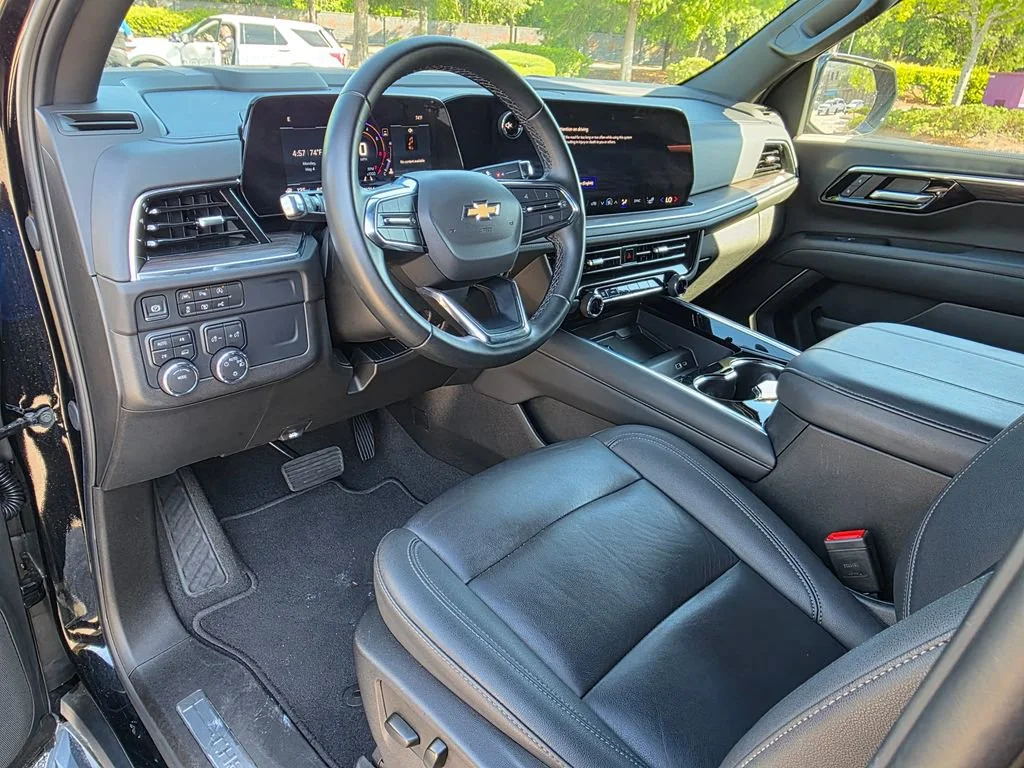 Used 2025 Black Chevrolet LT image 11