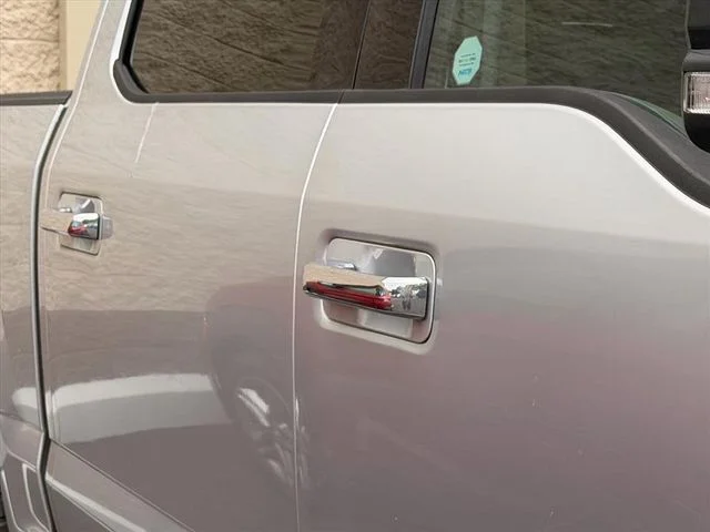 Used 2018 Silver Ford XLT image 12