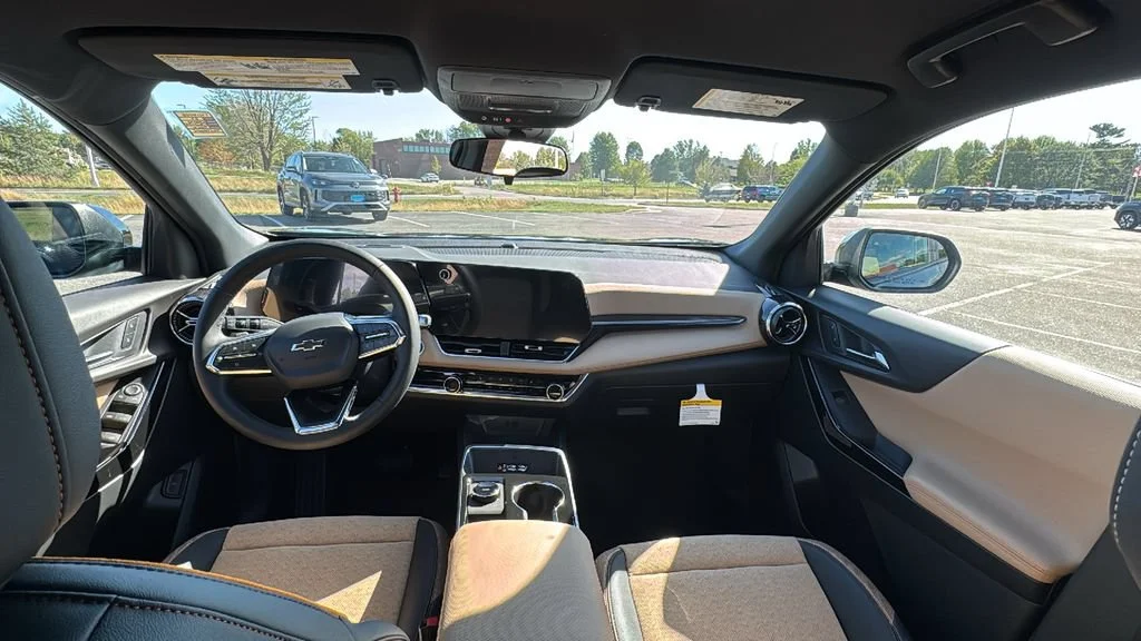 New 2027 Mosaic Black Metallic Chevrolet ACTIV image 7