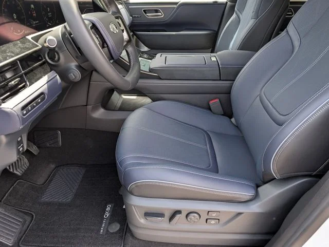 New 2026 RADIANT WHITE INFINITI SPORT image 22