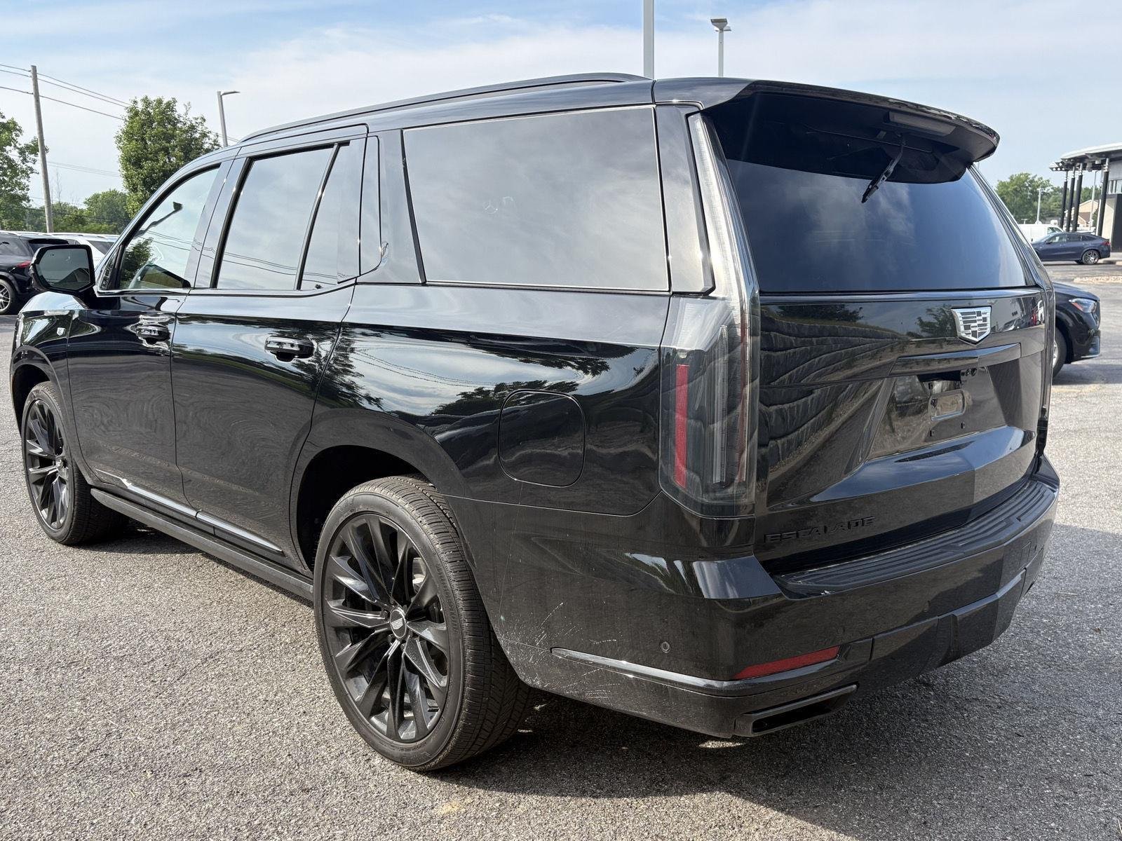 Used 2025 Black Raven Cadillac 4WD Sport Platinum image 5