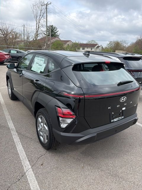 New 2026 Abyss Black Pearl Hyundai SE image 4