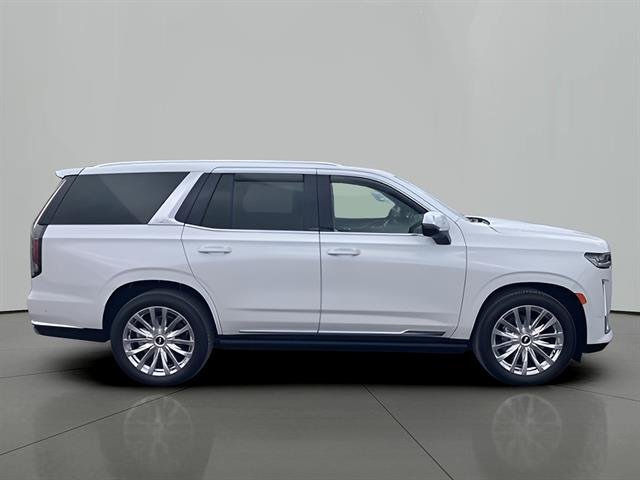 2024 Cadillac Escalade Premium Luxury, photo 6 of 12