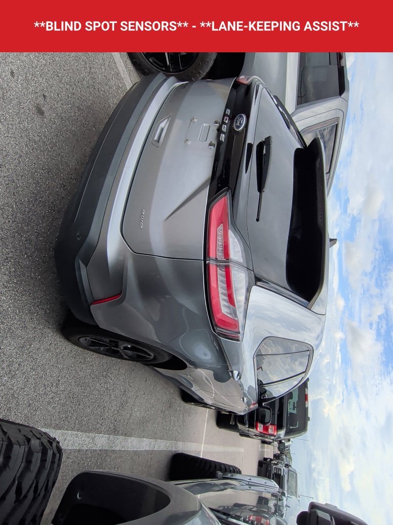 Used 2022 Iconic Silver Metallic Ford SE image 6