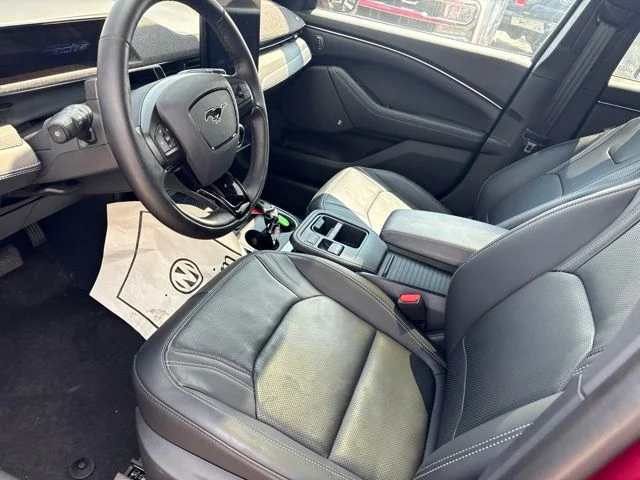 Used 2025 Magenta Ford Premium image 7