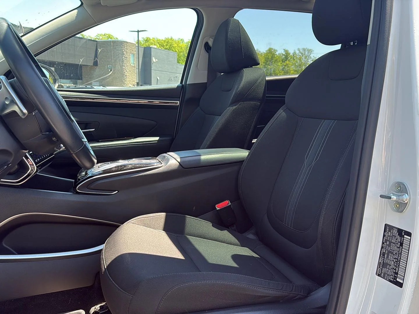 Used 2022 Quartz White Hyundai SEL Convenience image 6