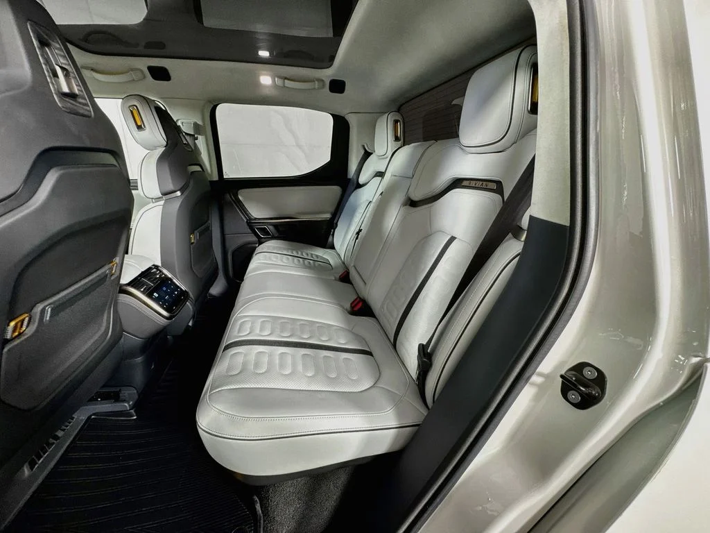 Used 2022 White Rivian Adventure image 29