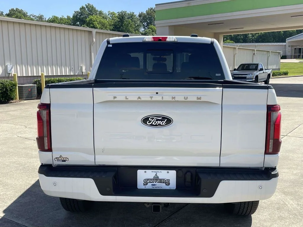 New 2025 Star White Metallic Tri-Coat Ford Platinum® image 4