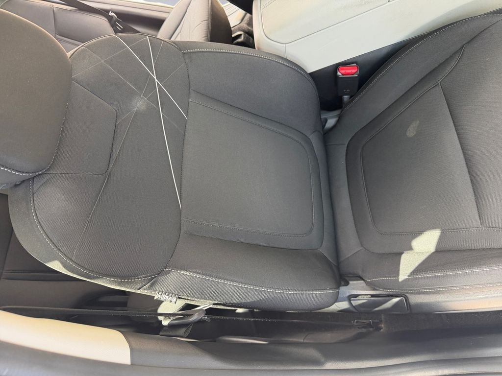 Used 2022 Gray Hyundai SEL image 14