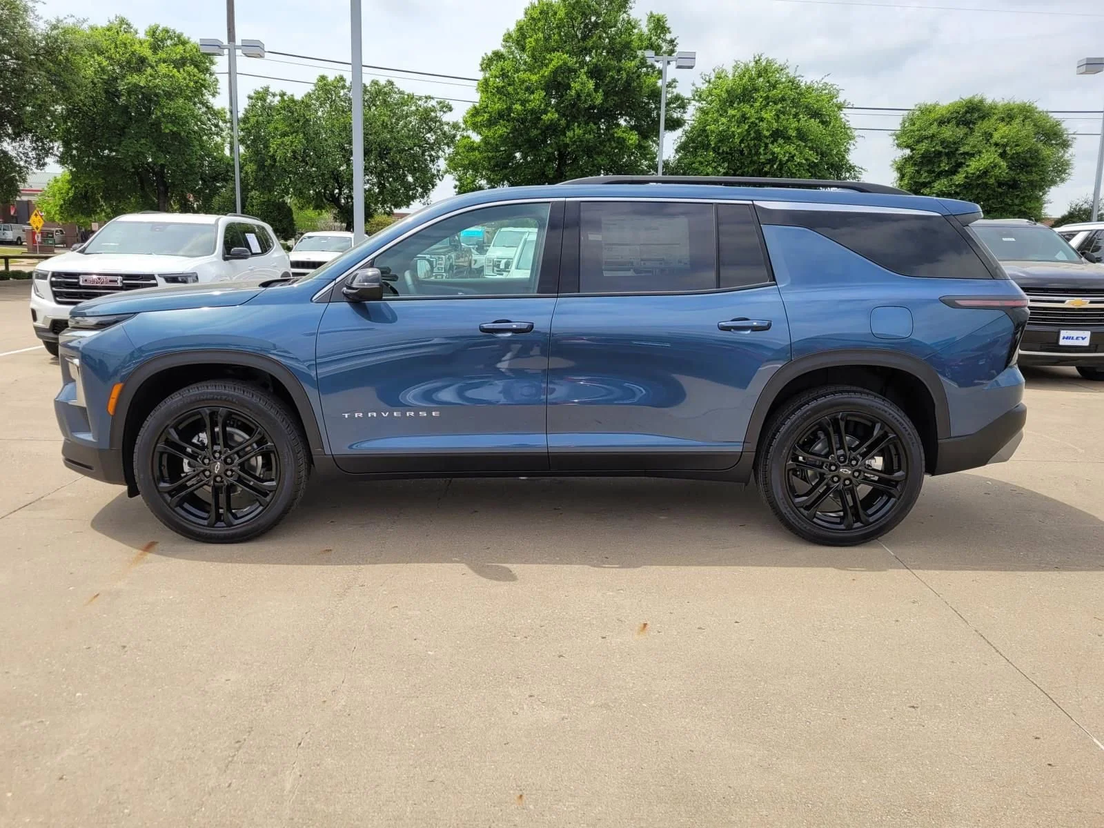 New 2026 Lakeshore Blue Metallic Chevrolet LT image 2