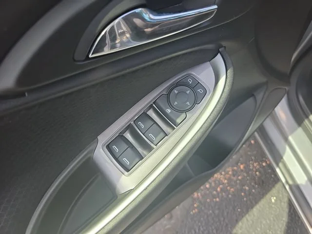 Used 2025 Sterling Gray Metallic Chevrolet 1LT image 13