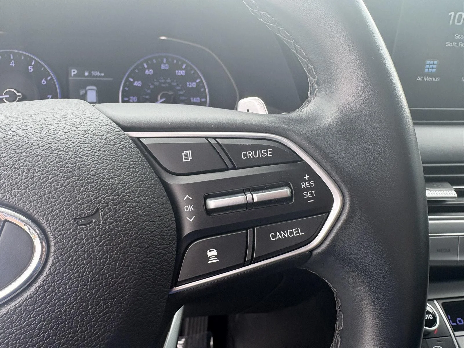 Used 2020 Black Hyundai SEL image 20