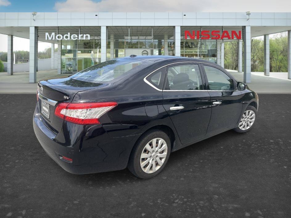 Used 2015 Super Black Nissan SV image 5