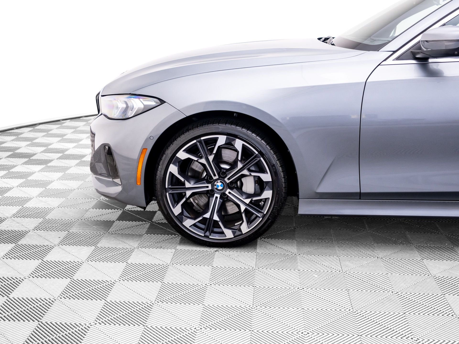 Certified Used 2025 Skyscraper Grey Metallic BMW 330i xDrive image 36
