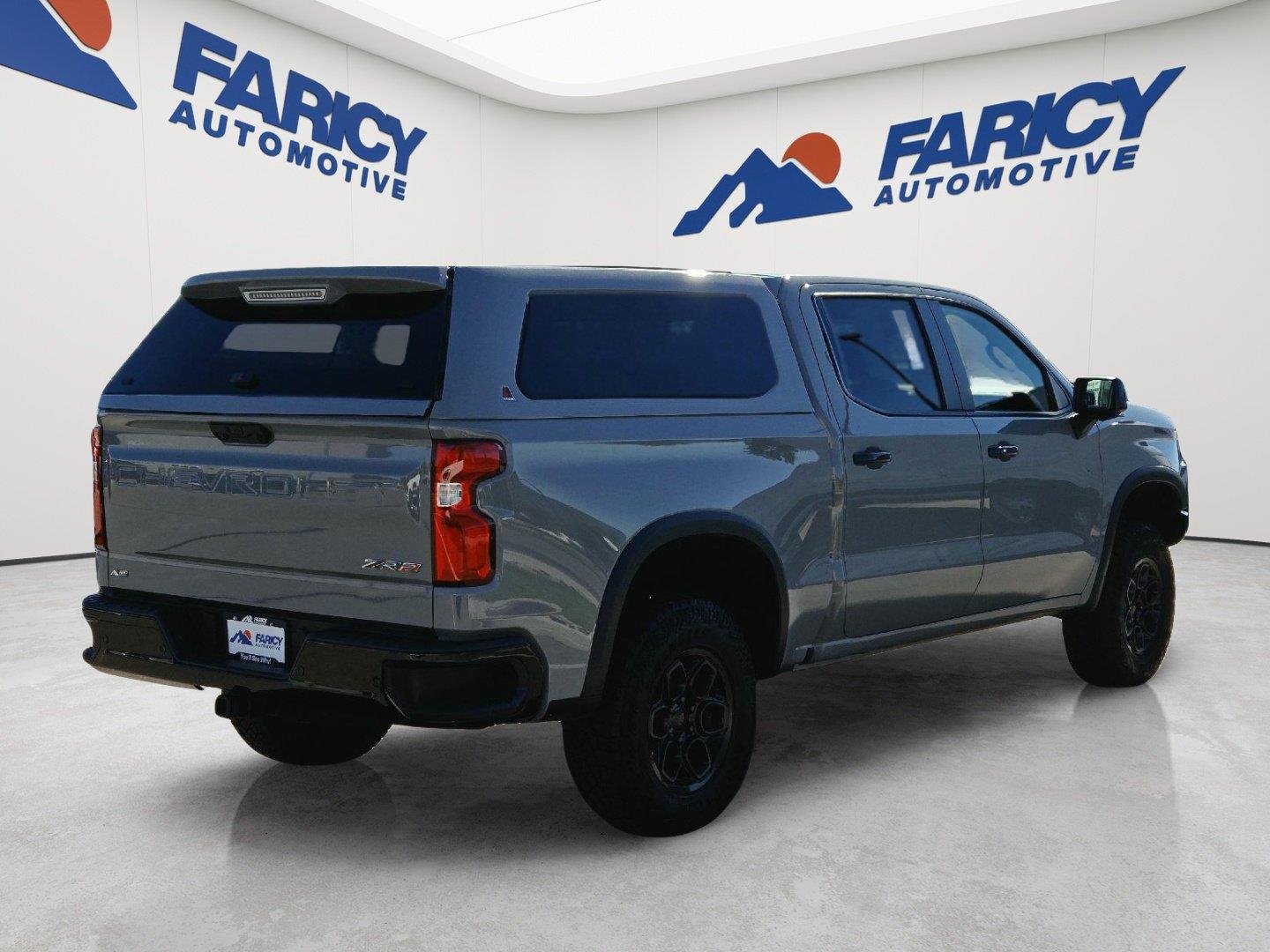 Certified Used 2024 Slate Gray Metallic Chevrolet ZR2 image 5