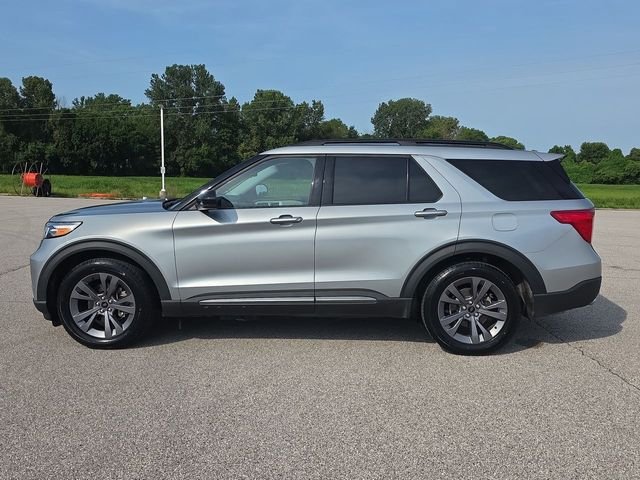 Used 2024 Silver Metallic Ford XLT image 10