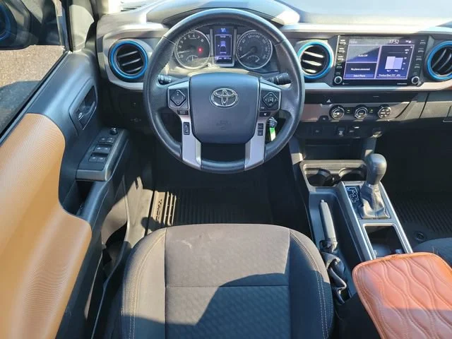 2020 Toyota Tacoma SR5 - Photo 17