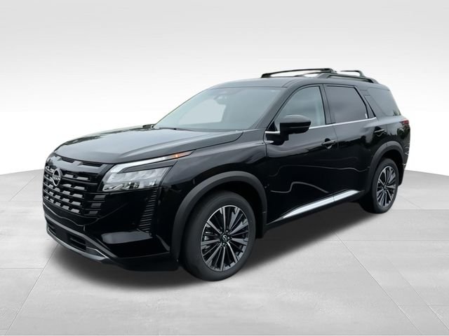 New 2026 Black Nissan Platinum image 4