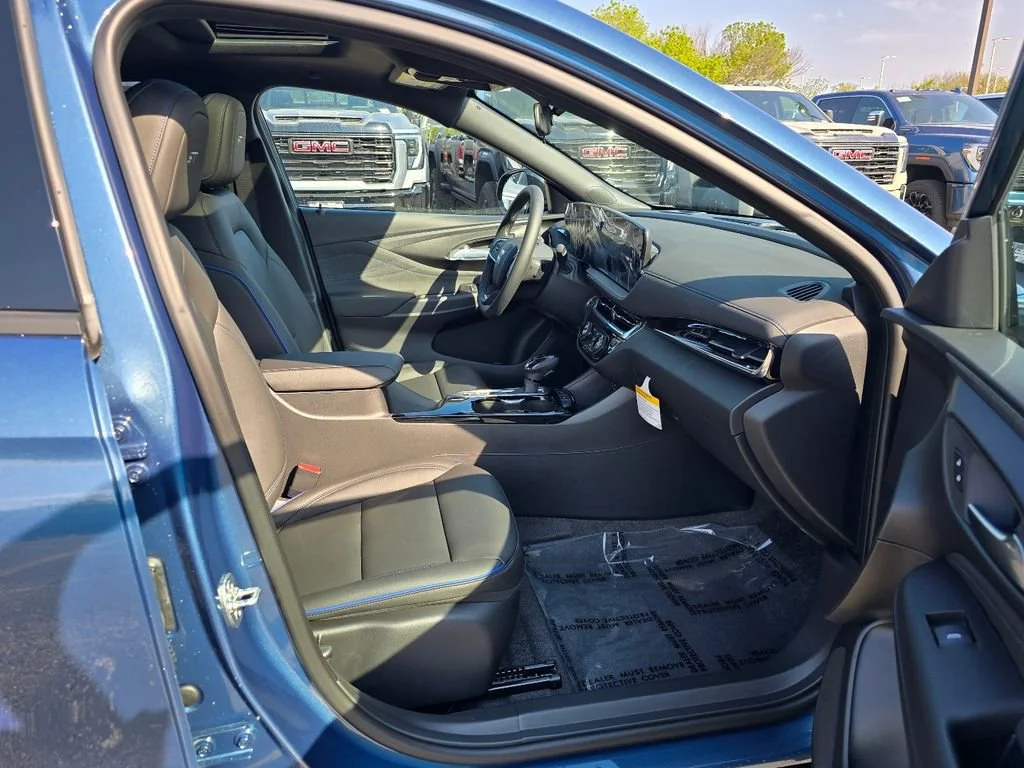 2026 Buick Envista Sport Touring - Photo 32