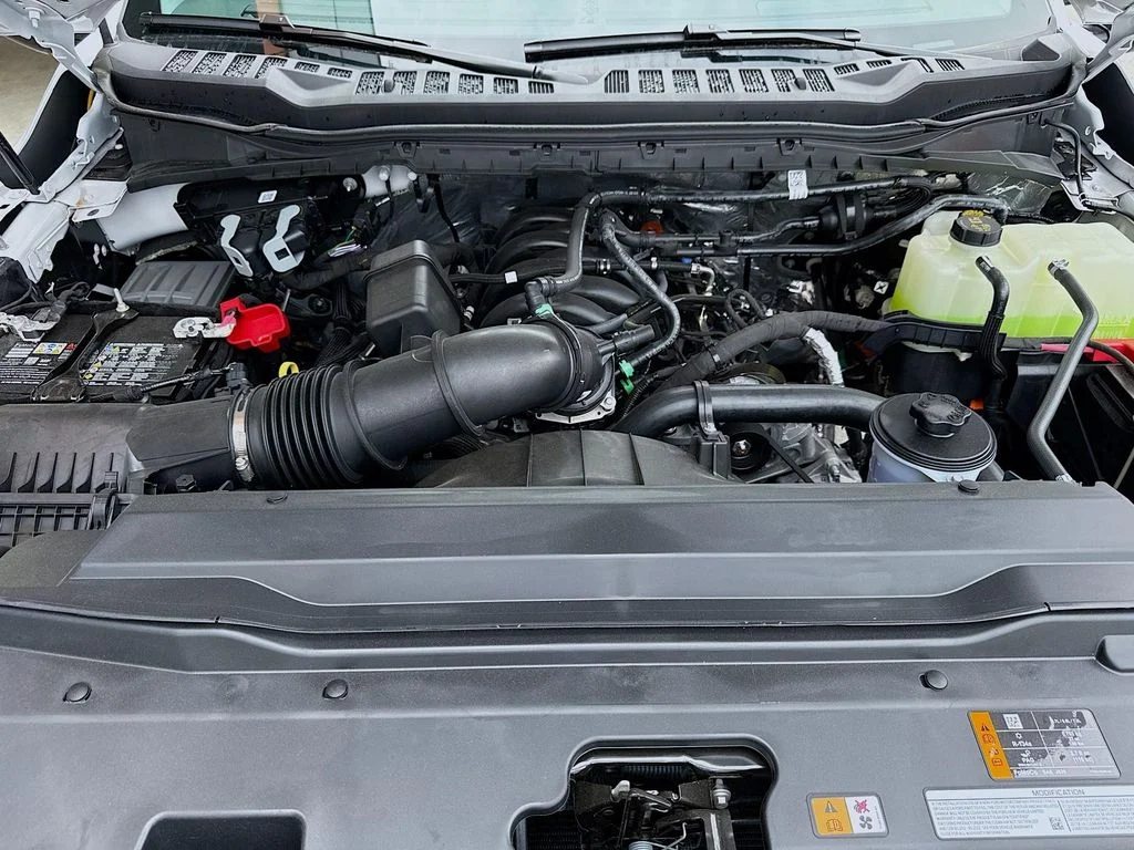 New 2026 Oxford White Ford XL image 27