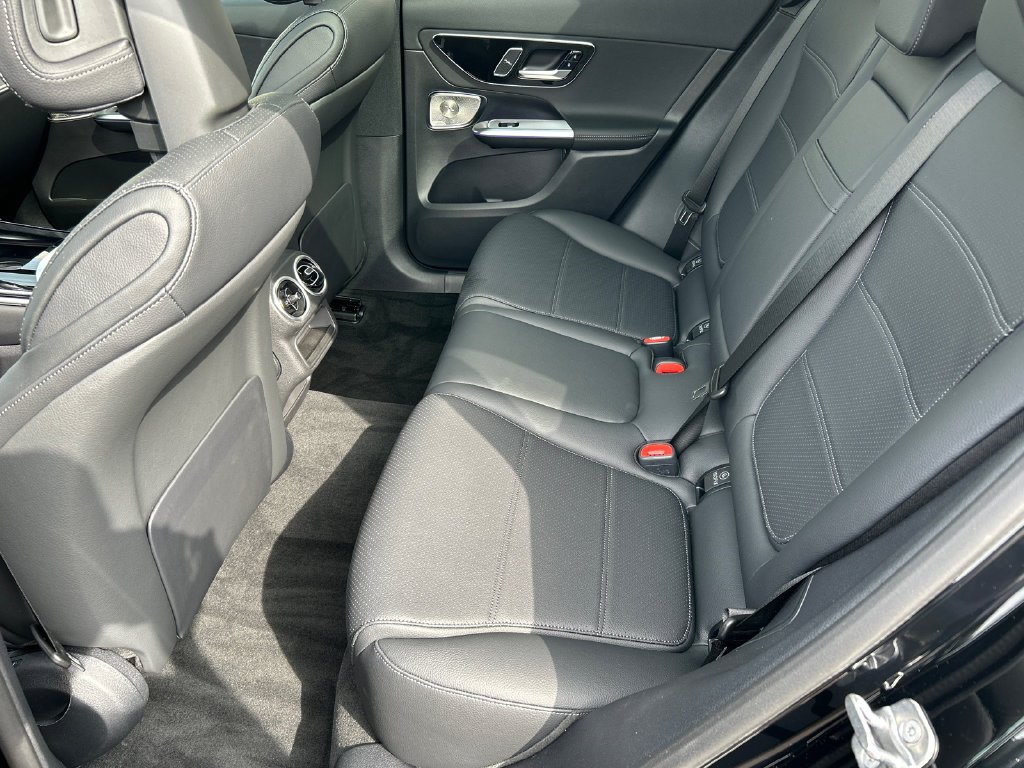 New 2026 Black Mercedes-Benz GLC 300 image 60