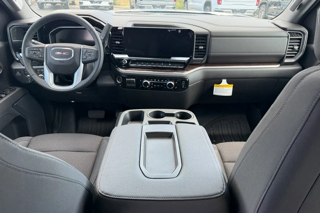 New 2026 Onyx Black GMC SLE image 25