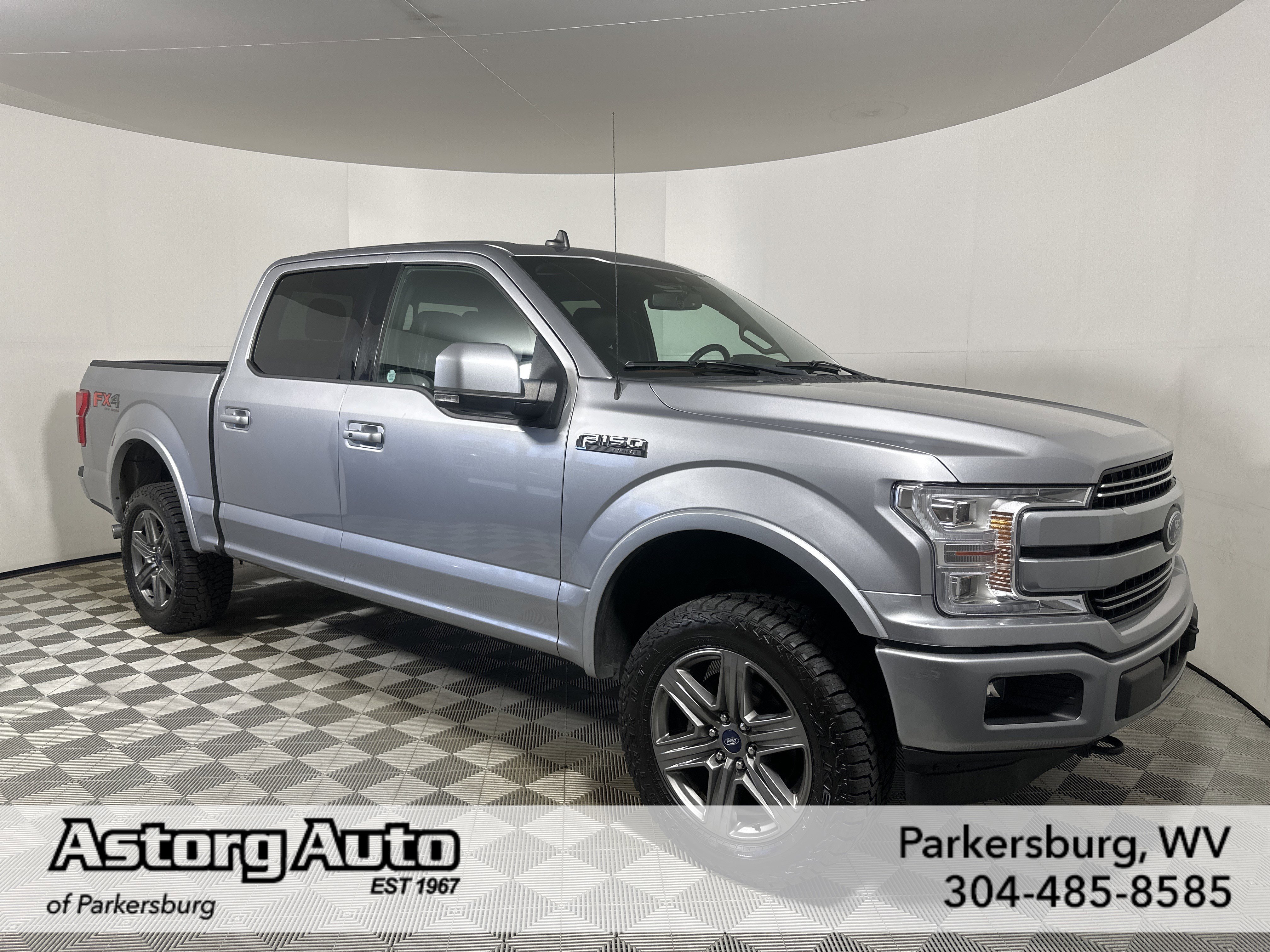 Used 2020 Silver Ford  image 1