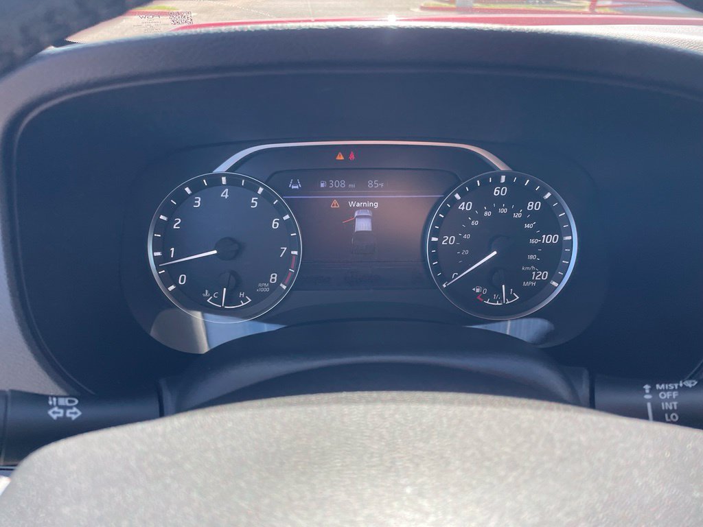 Used 2023 Red Nissan SV image 10