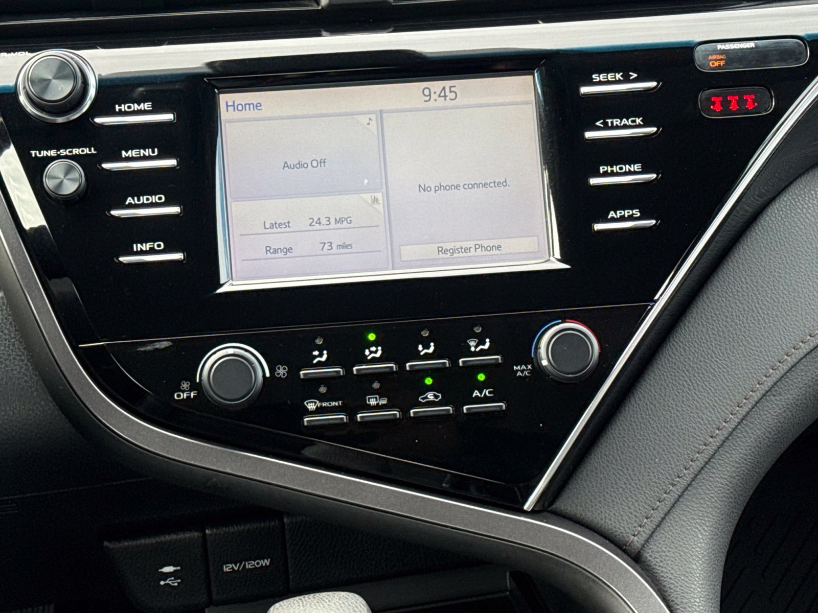 Used 2018 Red Toyota LE image 21