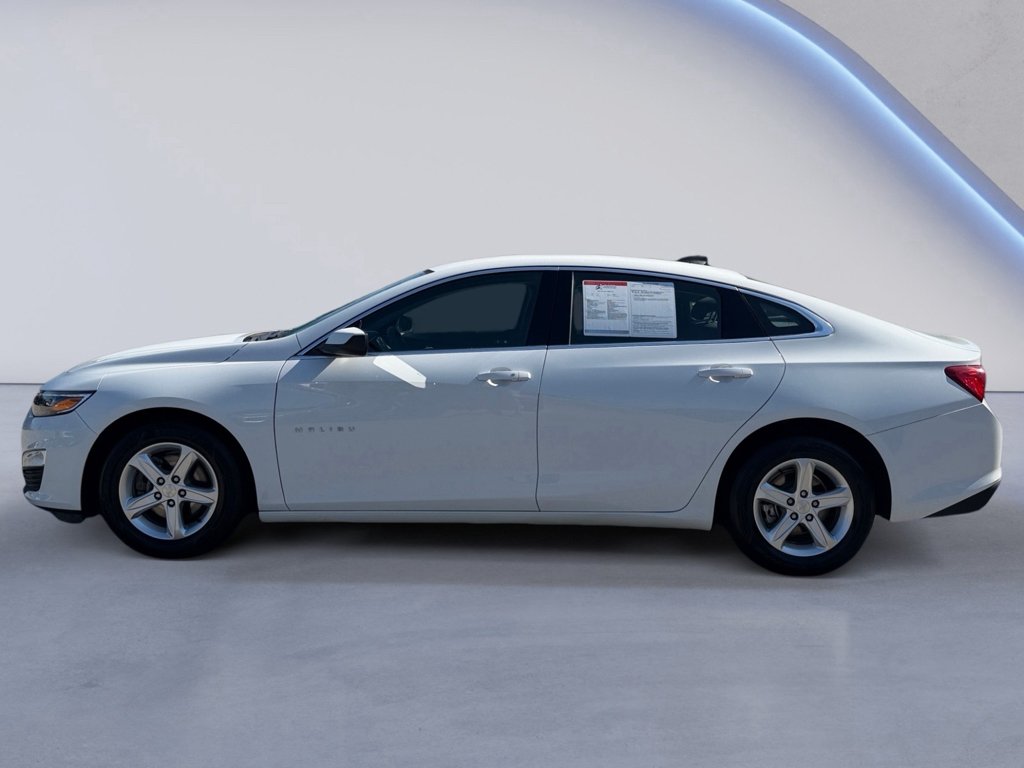 Used 2023 Summit White Chevrolet LS image 8