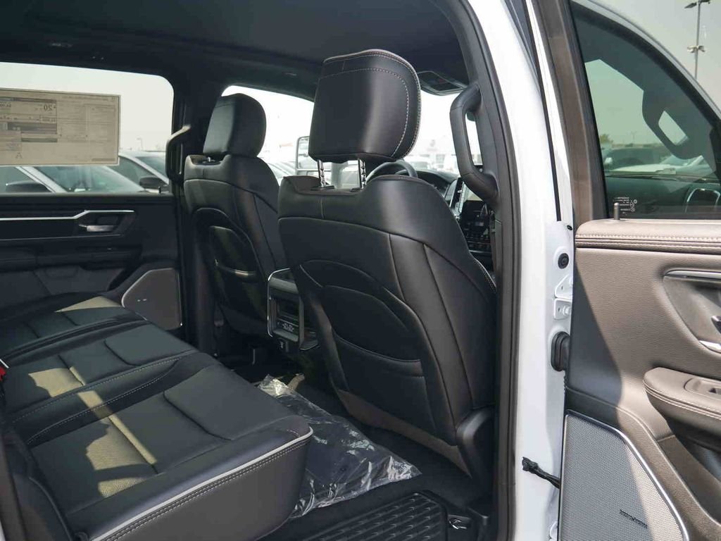 2026 RAM 1500 Laramie - Photo 29