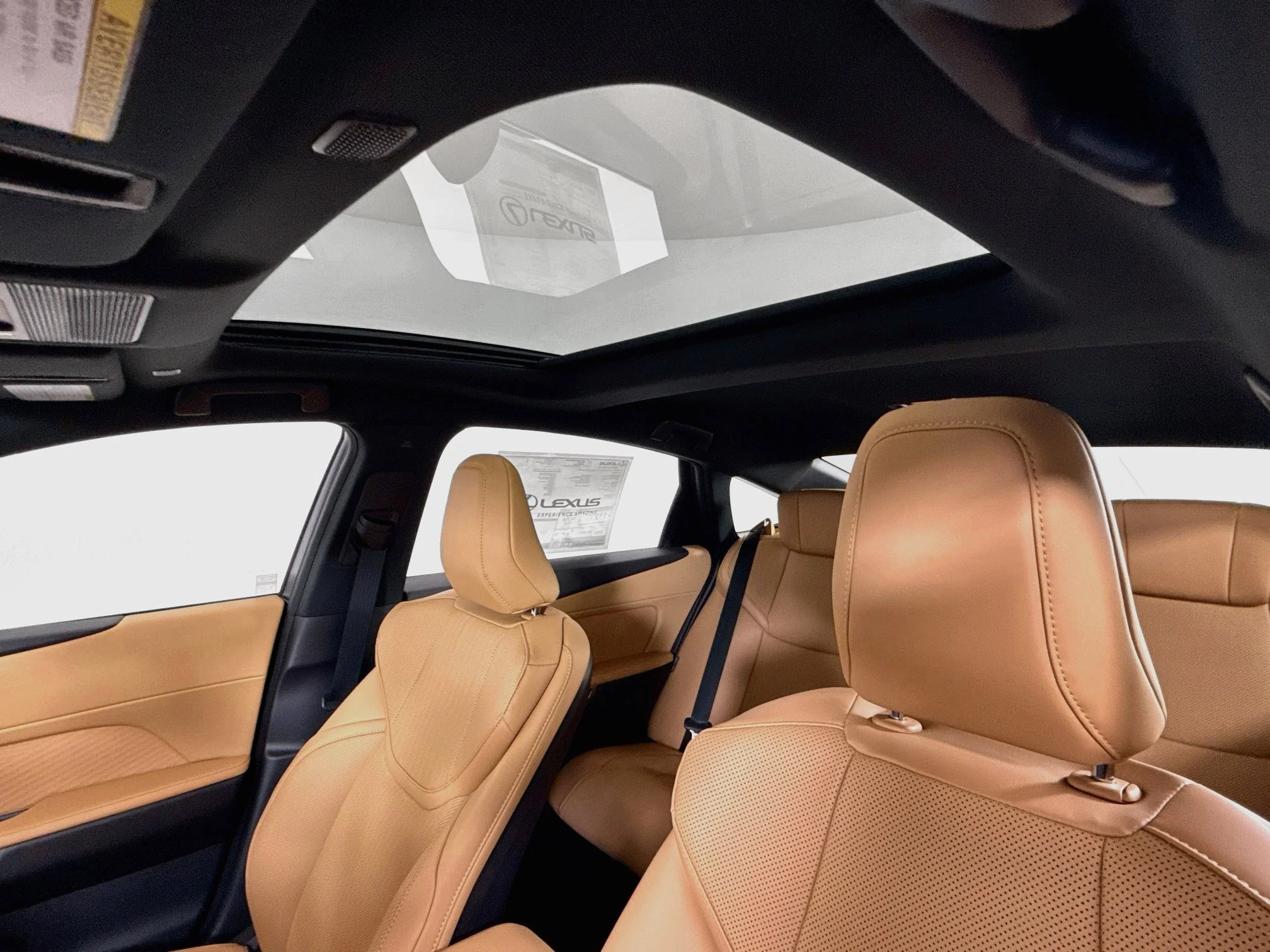 New 2026 Ultra White Lexus ES 500e PREMIUM AWD image 14