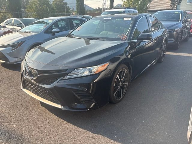 Certified Used 2018 Black Toyota XSE V6 image 4