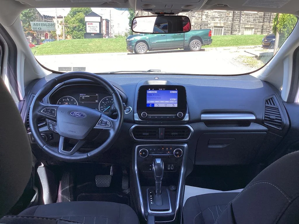 Used 2018 White Ford SE image 25