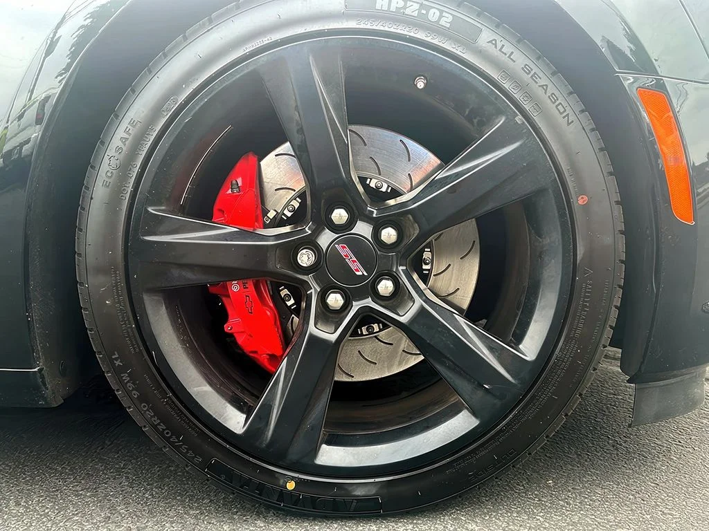 Used 2016 Mosaic Black Metallic Chevrolet 2SS image 17