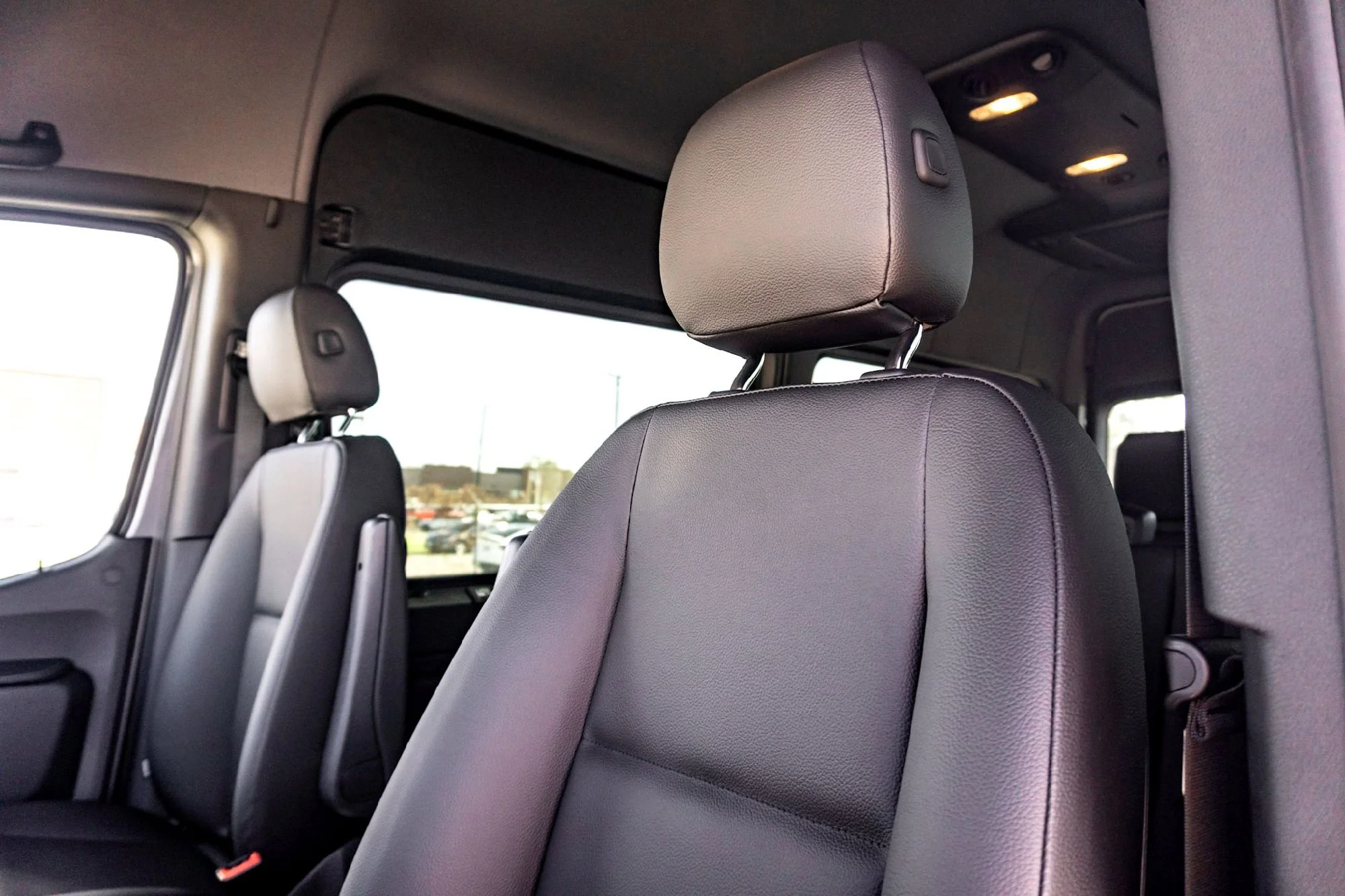 2025 Mercedes-Benz Sprinter Passenger Van Base - Photo 10