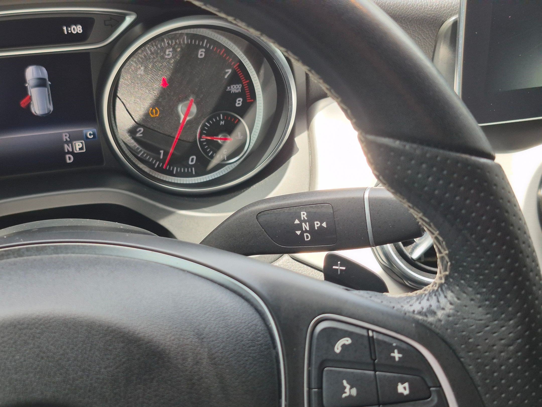Used 2018 Cirrus White Mercedes-Benz GLA 250 image 24