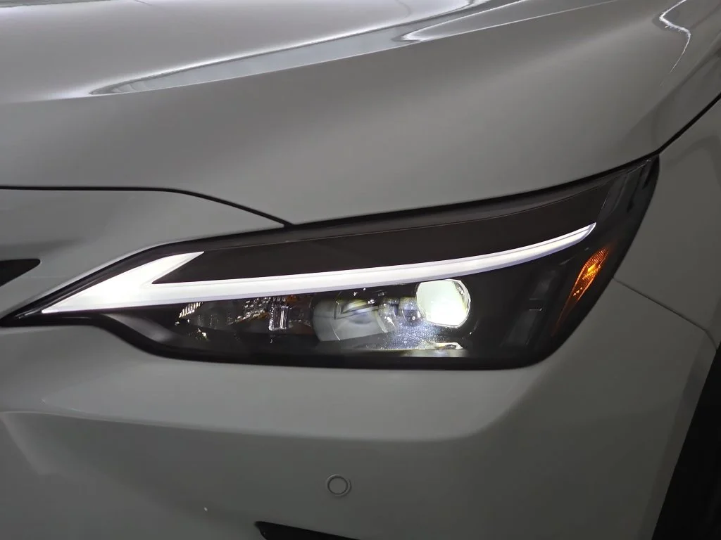 New 2026 Ultra White Lexus PREMIUM image 28