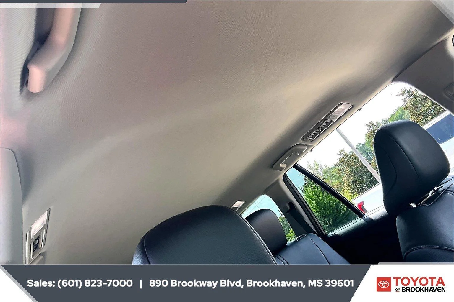 Used 2025 Storm Cloud Toyota XLE image 16