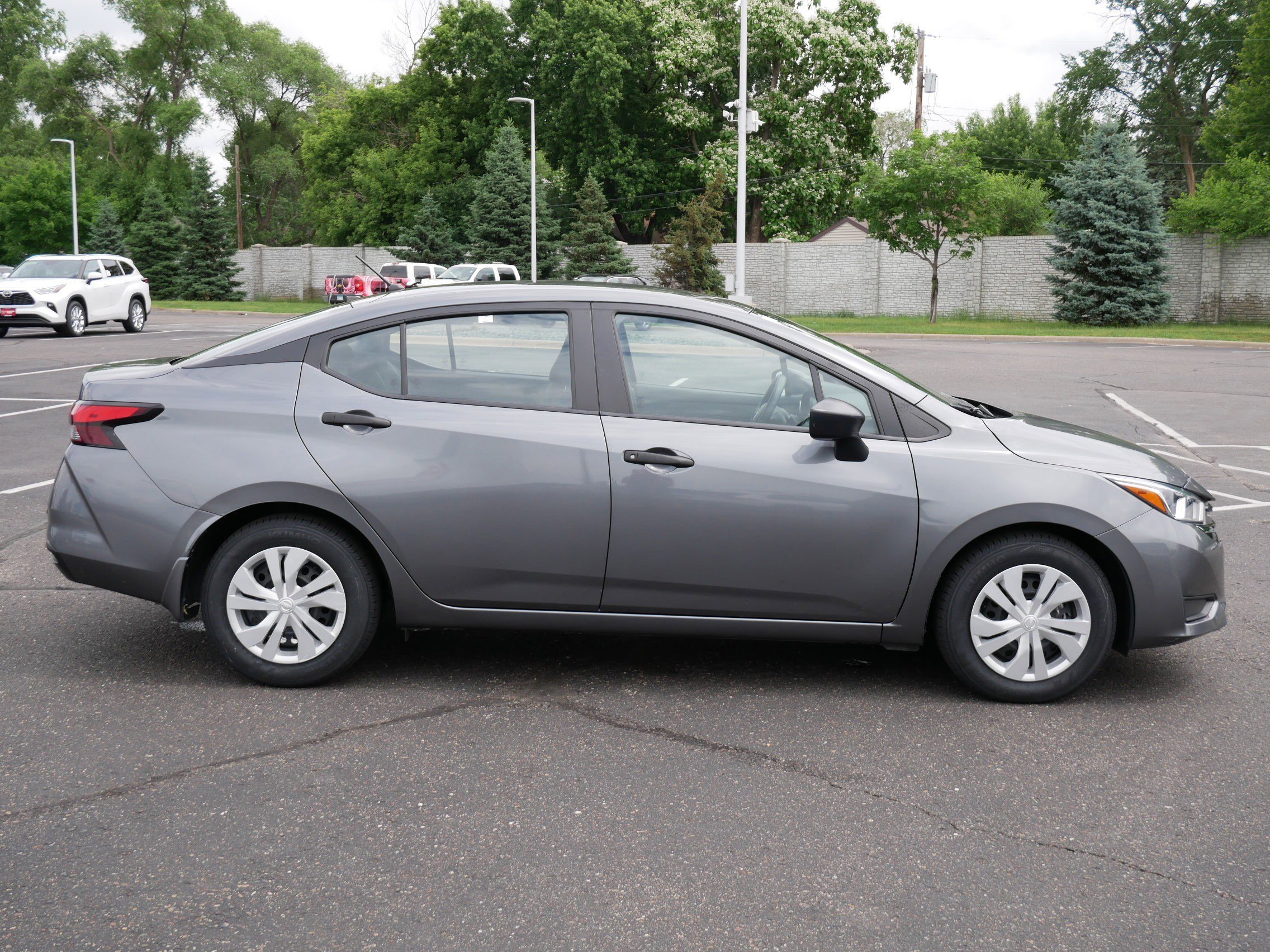 Used 2024 Gun Metallic Nissan S image 8