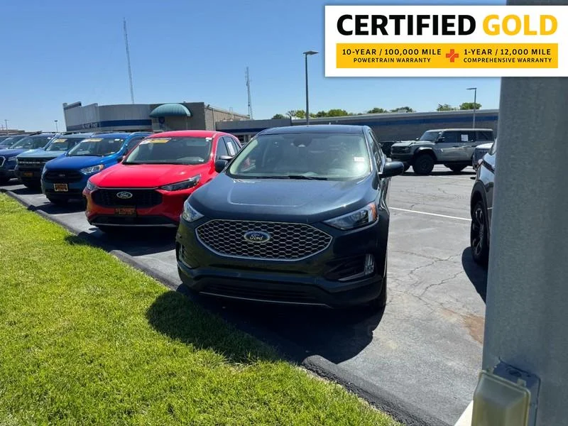 2023 Ford Edge SEL AWD's photo