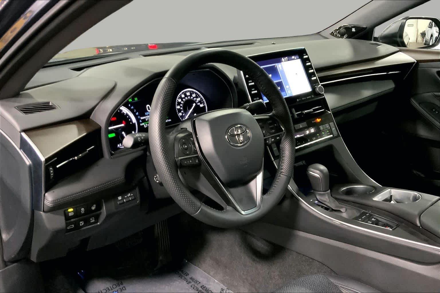 Used 2022 Harbor Gray Metallic Toyota Hybrid Limited image 18