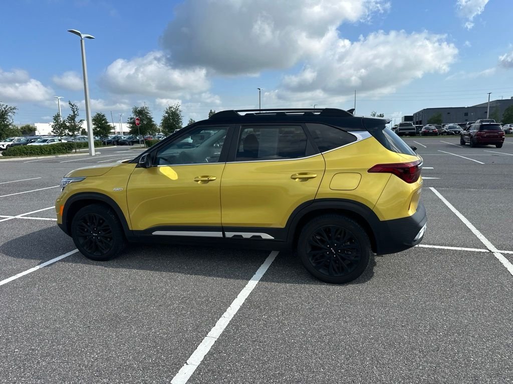 Certified Used 2023 Yellow Kia Nightfall image 11