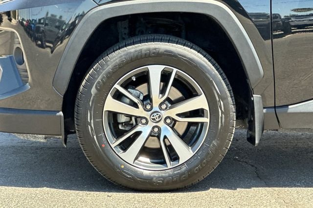 Used 2021 Black Toyota XLE image 24