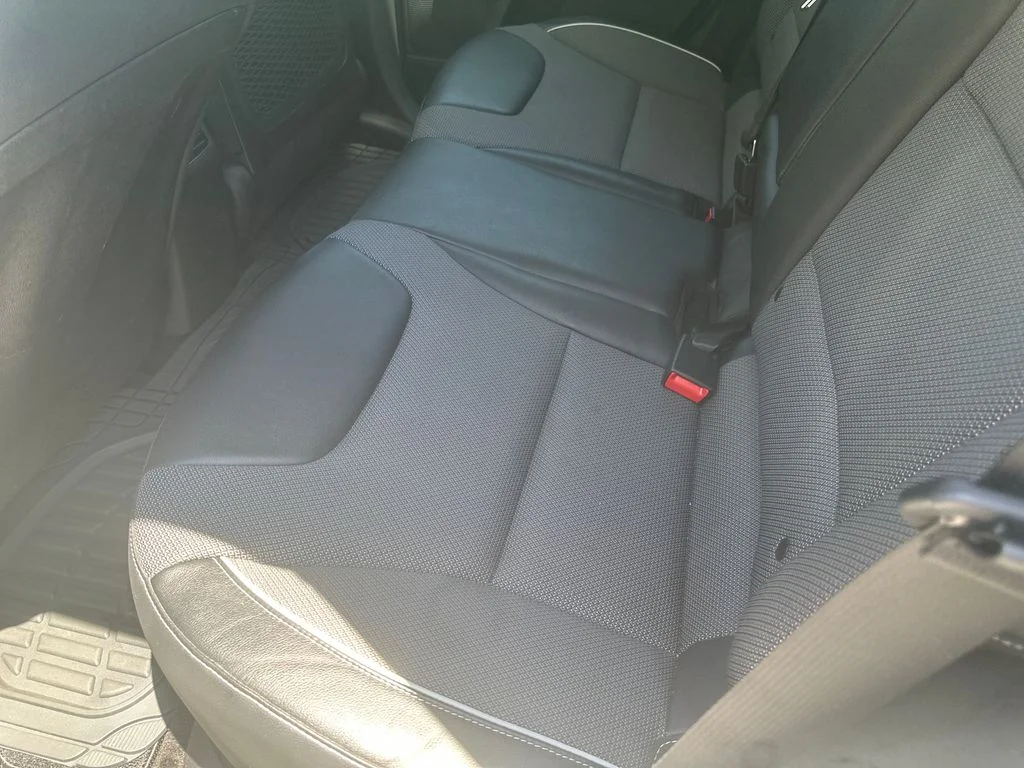 Used 2020 White Kia EX image 15