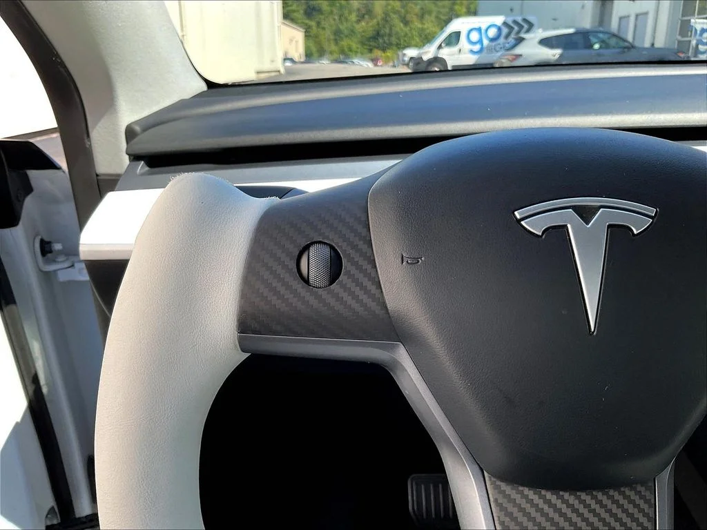 Used 2024 White Tesla Long Range image 12
