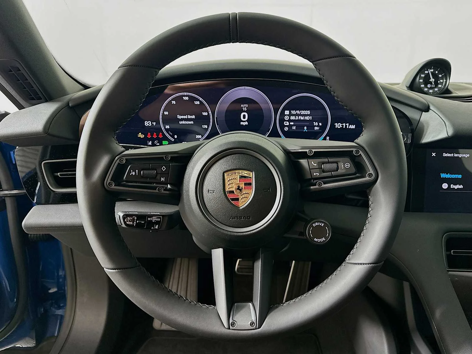 2025 Porsche Taycan Base - Photo 14