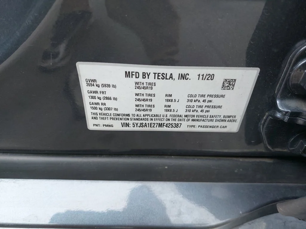 Used 2021  Tesla Long Range image 34