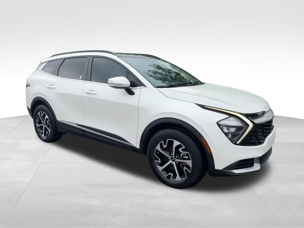 Used 2023 White Kia EX image 2